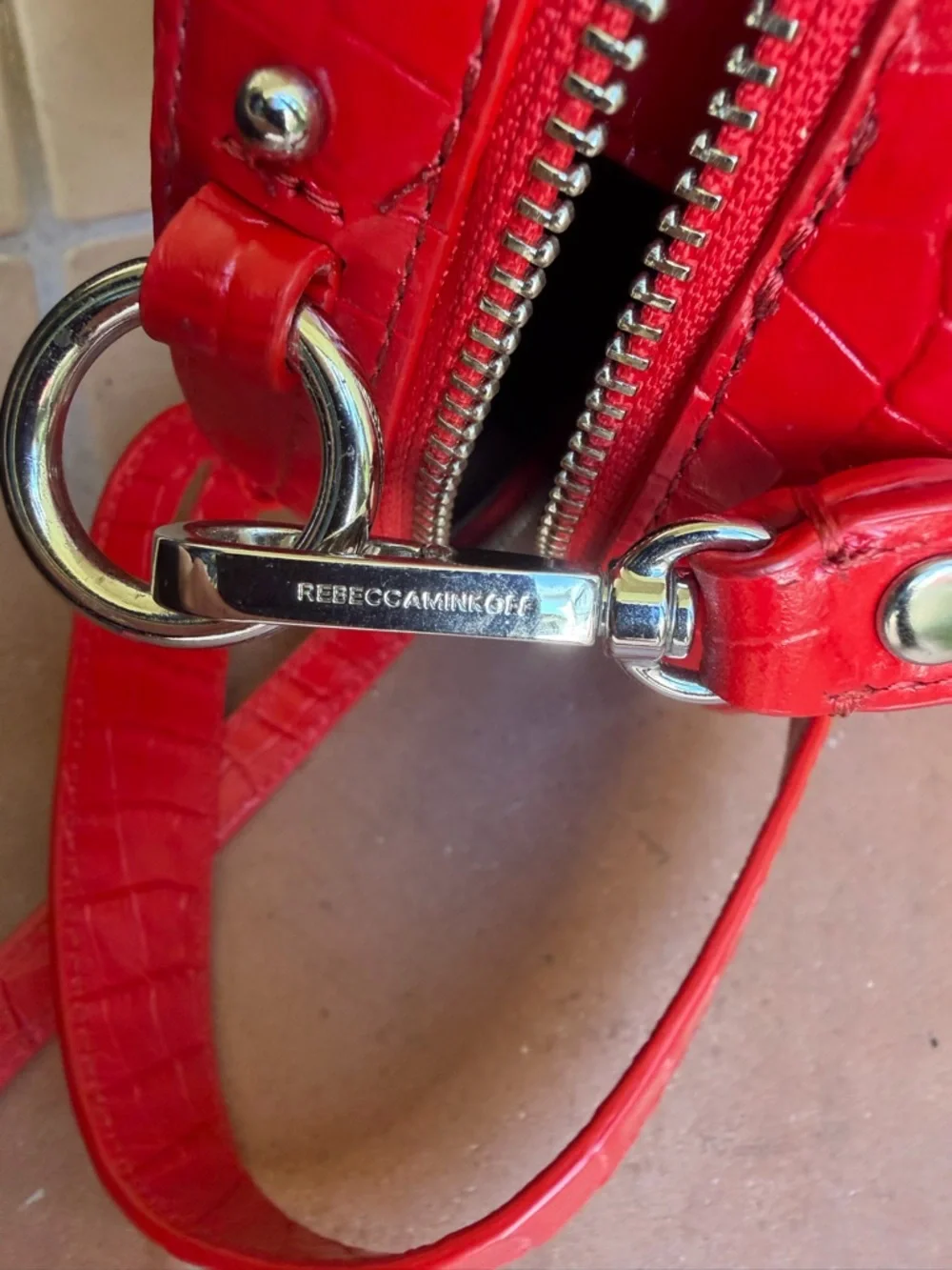 Rebecca Minkoff Red croc embossed leather Kate circle bag. Great condition. - Picture 10 of 10